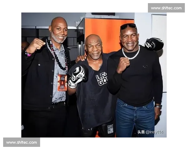 泰森与刘易斯经典对决全程回顾 强强碰撞谁主沉浮